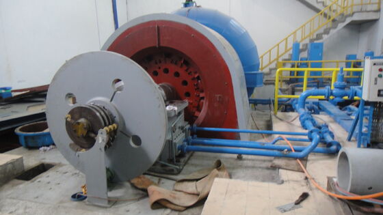 Francis Hydro Turbine 50kW-20MW Capacity 400V-6300V Brushless Generator